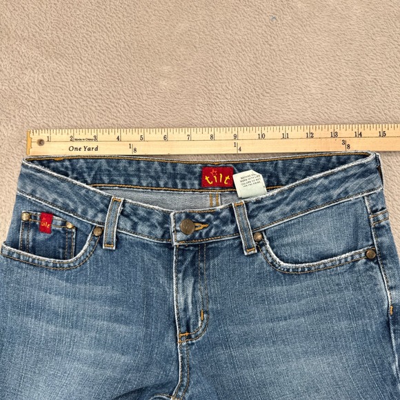 Vintage Y2K Tilt Flared Jean Womens 1 Blue Denim Raw Hem Low Rise Medium Wash - Picture 6 of 9